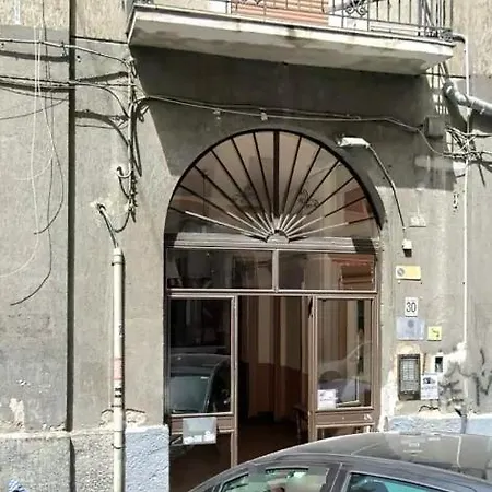 A I R Nacasabella 2* Neapel