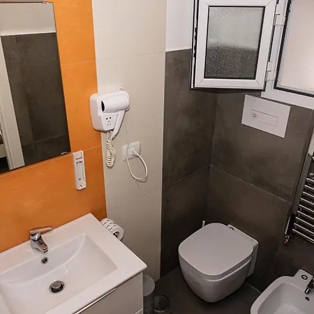 A I R Nacasabella Frühstückspension 2*